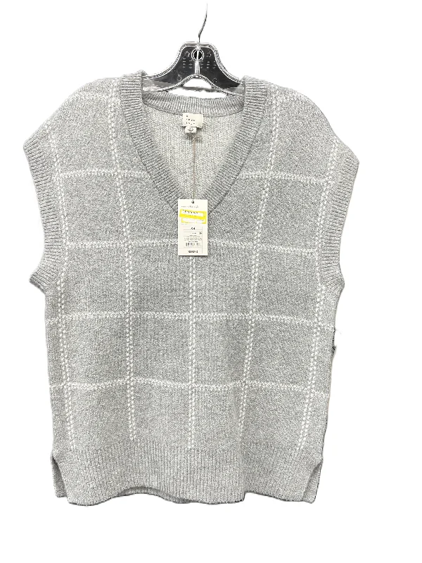 Sweater By A New Day In Grey, Size: Xs