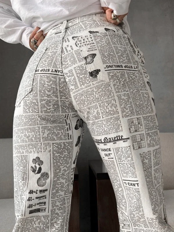 BerryBetty - Newspaper Print Washed Boyfriend Jeans