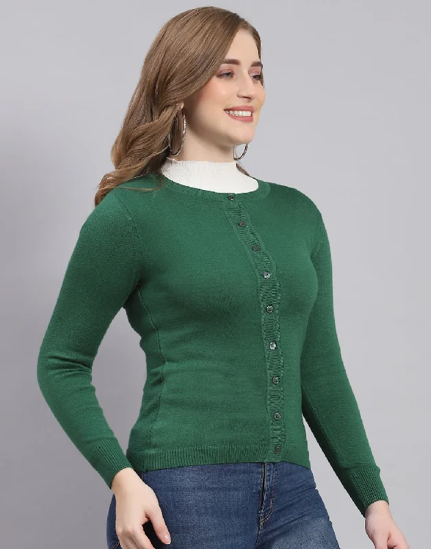 Women Green Solid Round Neck Full Sleeve Sweater