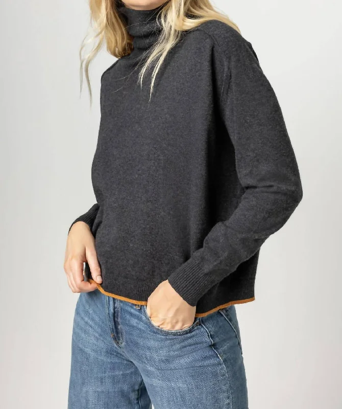 Easy Turtleneck Sweater With Tipping In Charcoal