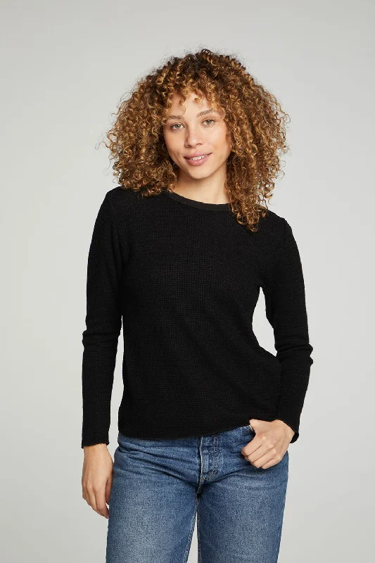 Long Sleeve Crew Neck Tee